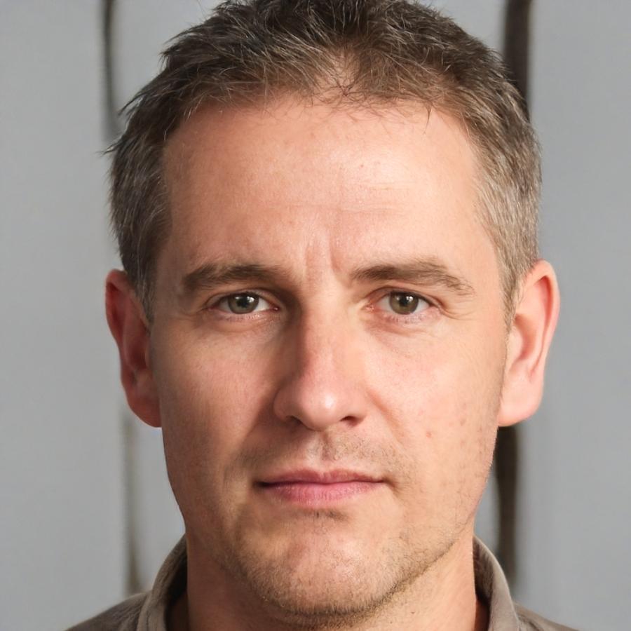 Investmentberater Thomas Müller